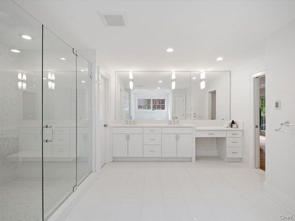 4 Locust Lane, Scarsdale NY 10583