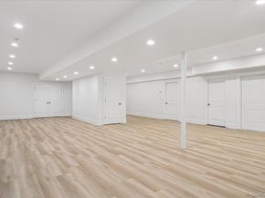 4 Locust Lane, Scarsdale NY 10583