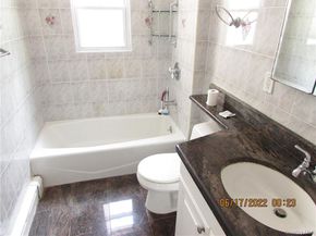 2 Leffingwell Place, New Rochelle NY 10801