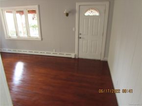 2 Leffingwell Place, New Rochelle NY 10801