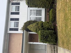 109 Glen Way, Syosset NY 11791