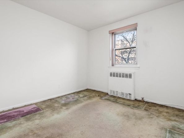 88-08 151 Avenue 3H, Howard Beach NY 11414
