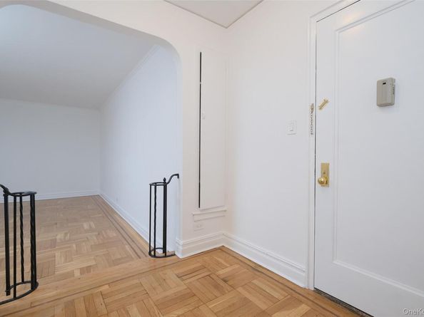 2962 Decatur Avenue 5G, Bronx NY 10458
