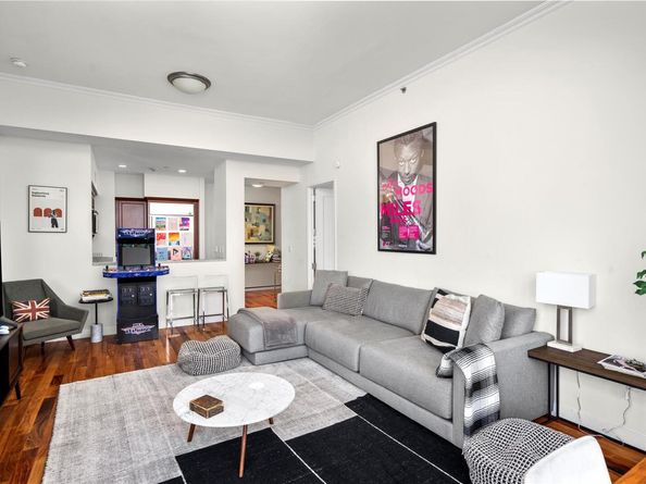 10 City Place 22G, White Plains NY 10601