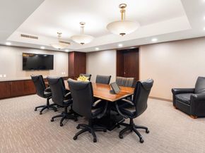 10 City Place 22G, White Plains NY 10601