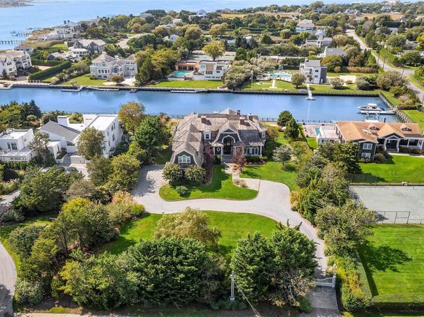 101 Jessup Lane, Westhampton Beach NY 11978