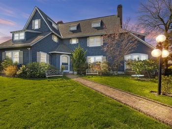 1120 Shore Road