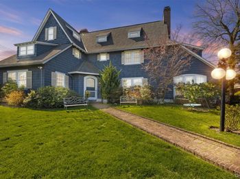 1120 Shore Road