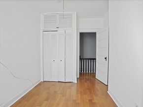 324 E 239th Street, Bronx NY 10470