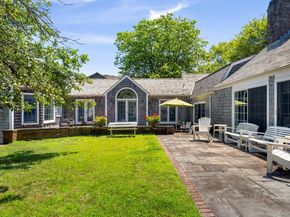 19 Quaquanantuck Lane, Quogue NY 11959