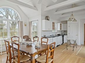 19 Quaquanantuck Lane, Quogue NY 11959