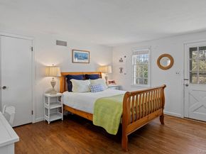 19 Quaquanantuck Lane, Quogue NY 11959