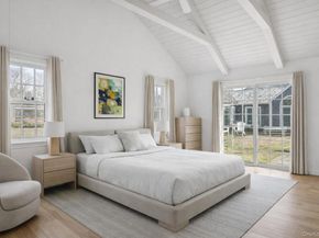 19 Quaquanantuck Lane, Quogue NY 11959