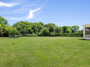 19 Quaquanantuck Lane, Quogue NY 11959