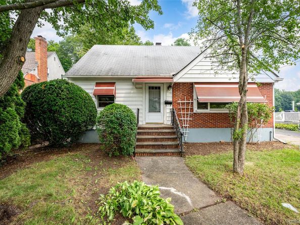 962 Pemart Avenue, Peekskill NY 10566