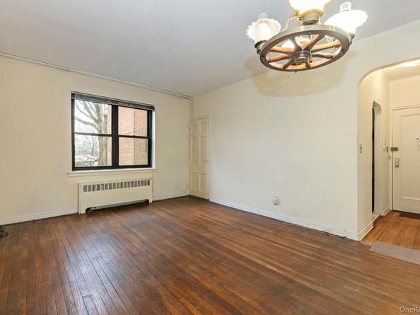 22-60 79th Street 1A, East Elmhurst NY 11370