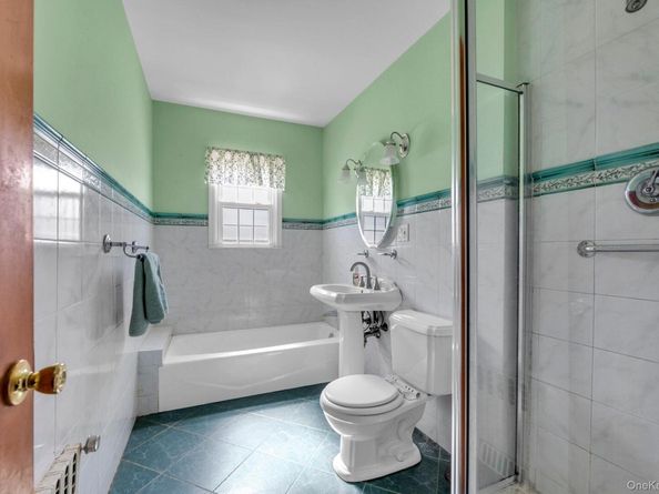 1242 Pawnee Place, Bronx NY 10461