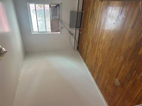 433 Howe Avenue A, Bronx NY 10473