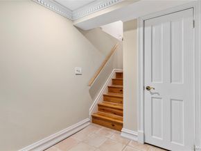 1229 Estates Lane TRIPLEX, Bayside NY 11360