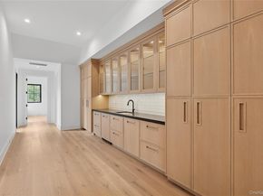 150 Edge Of Woods Road, Southampton NY 11968