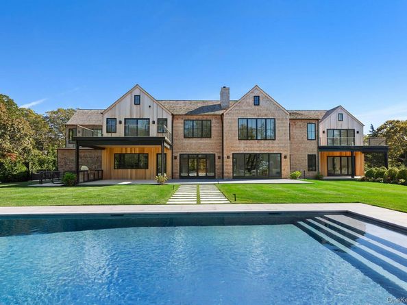 150 Edge Of Woods Road, Southampton NY 11968