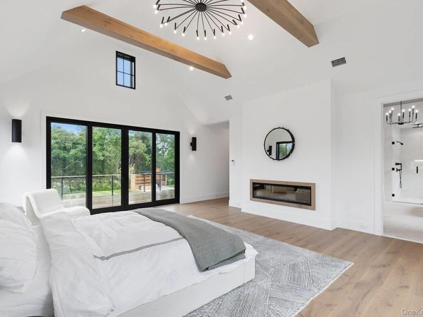 150 Edge Of Woods Road, Southampton NY 11968