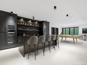 150 Edge Of Woods Road, Southampton NY 11968