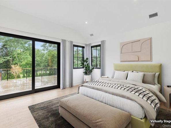 150 Edge Of Woods Road, Southampton NY 11968