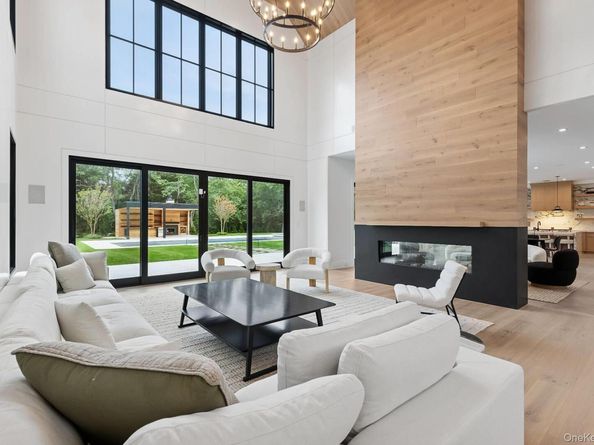 150 Edge Of Woods Road, Southampton NY 11968