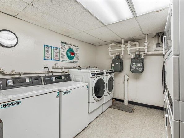275 Webster Avenue 4i, Brooklyn NY 11230