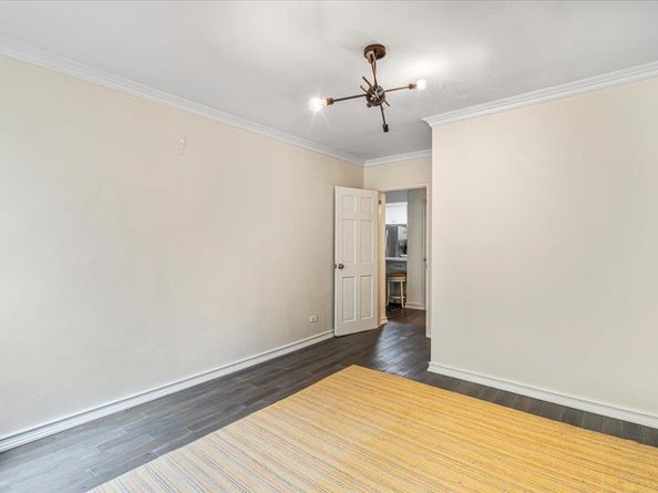 275 Webster Avenue 4i, Brooklyn NY 11230
