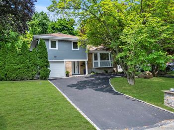 27 Meadowfield Lane
