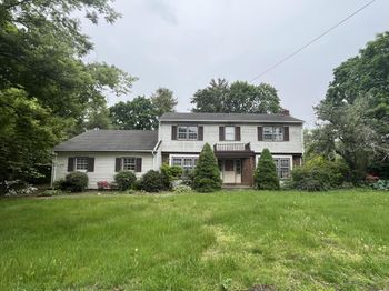 8 Bay Place