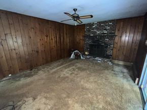 8 Bay Place, Huntington NY 11743