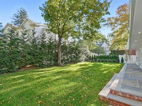 76 Glen Oaks Drive, Rye NY 10580