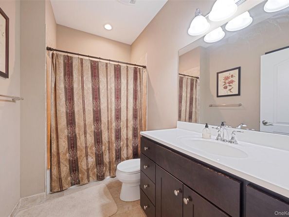 135 Rosebud Court 135, Patchogue NY 11772