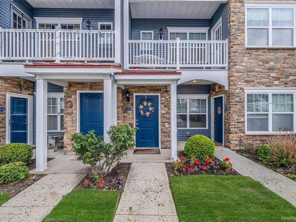 135 Rosebud Court 135, Patchogue NY 11772
