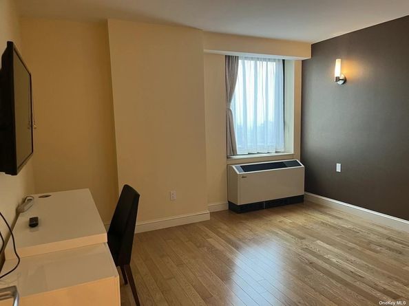 39-16 Prince Street 11A, Flushing NY 11354