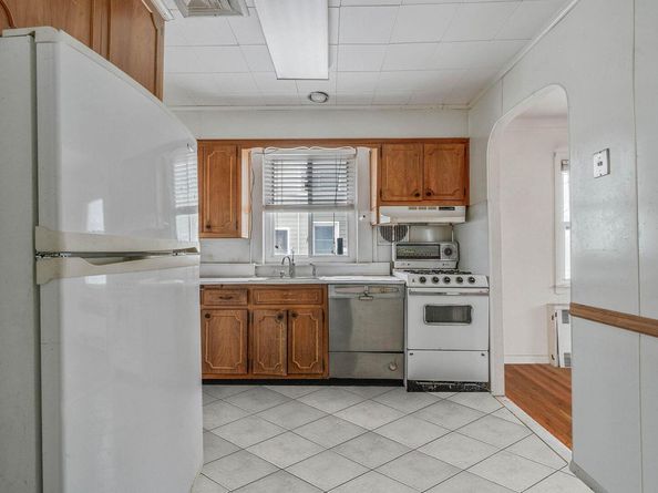 51 Vinton Street, Long Beach NY 11561