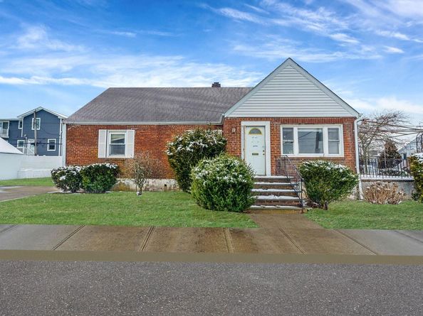 51 Vinton Street, Long Beach NY 11561