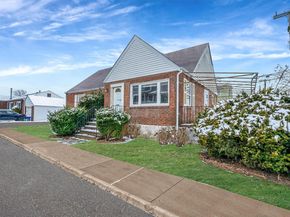 51 Vinton Street, Long Beach NY 11561