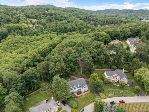 3 Hyatt Lane, Somers NY 10589