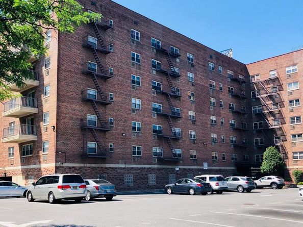 20 Secor Place 5L, Yonkers NY 10704