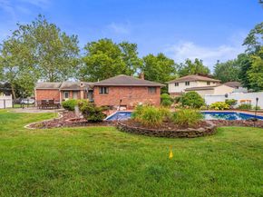 60 Wheatfield Lane, Commack NY 11725