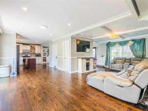20 Frederick Drive, Plainview NY 11803