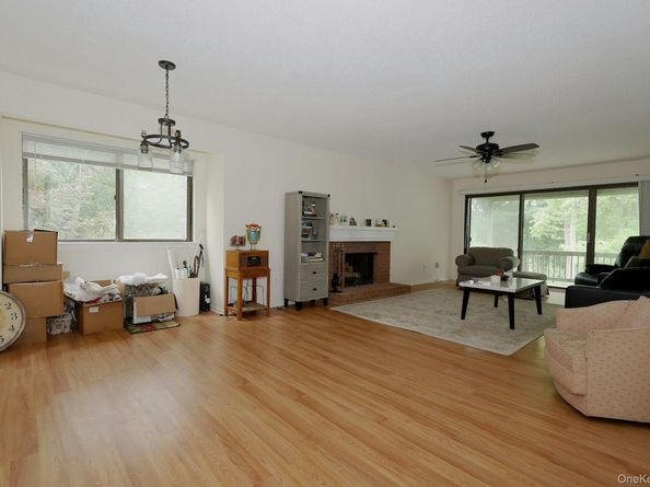 129 Heritage Hills A, Somers NY 10589