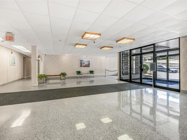 377 N Broadway 304, Yonkers NY 10701