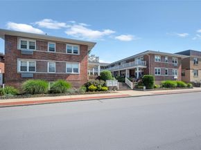 215 W Broadway M3, Long Beach NY 11561