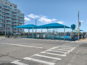 215 W Broadway M3, Long Beach NY 11561
