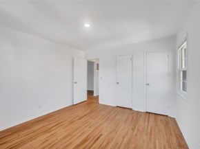 215 W Broadway M3, Long Beach NY 11561